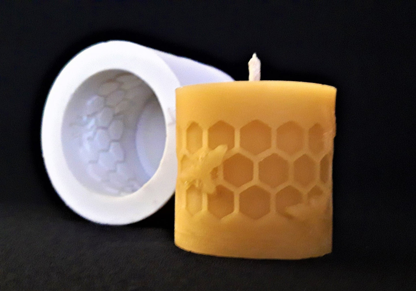 CELLS Silicone Candle mouldBEES ON CELLS Silicone Candle MoldCandle details:
Finished candle size: ~1.8" high x 1.7" wide (or about 4.5 cm x 4.6 cm).Finished candle weight: ~35 g.Silicone MoldLatvian Candles