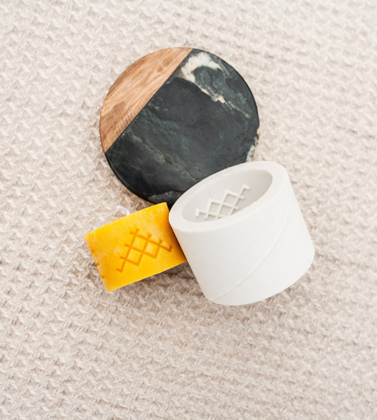 Ethno Jumis beeswax candle and silicone mould