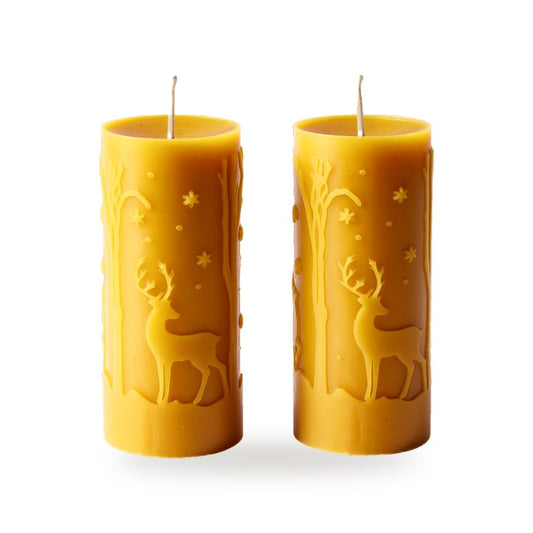 Deers beeswax candle, white background studio photo