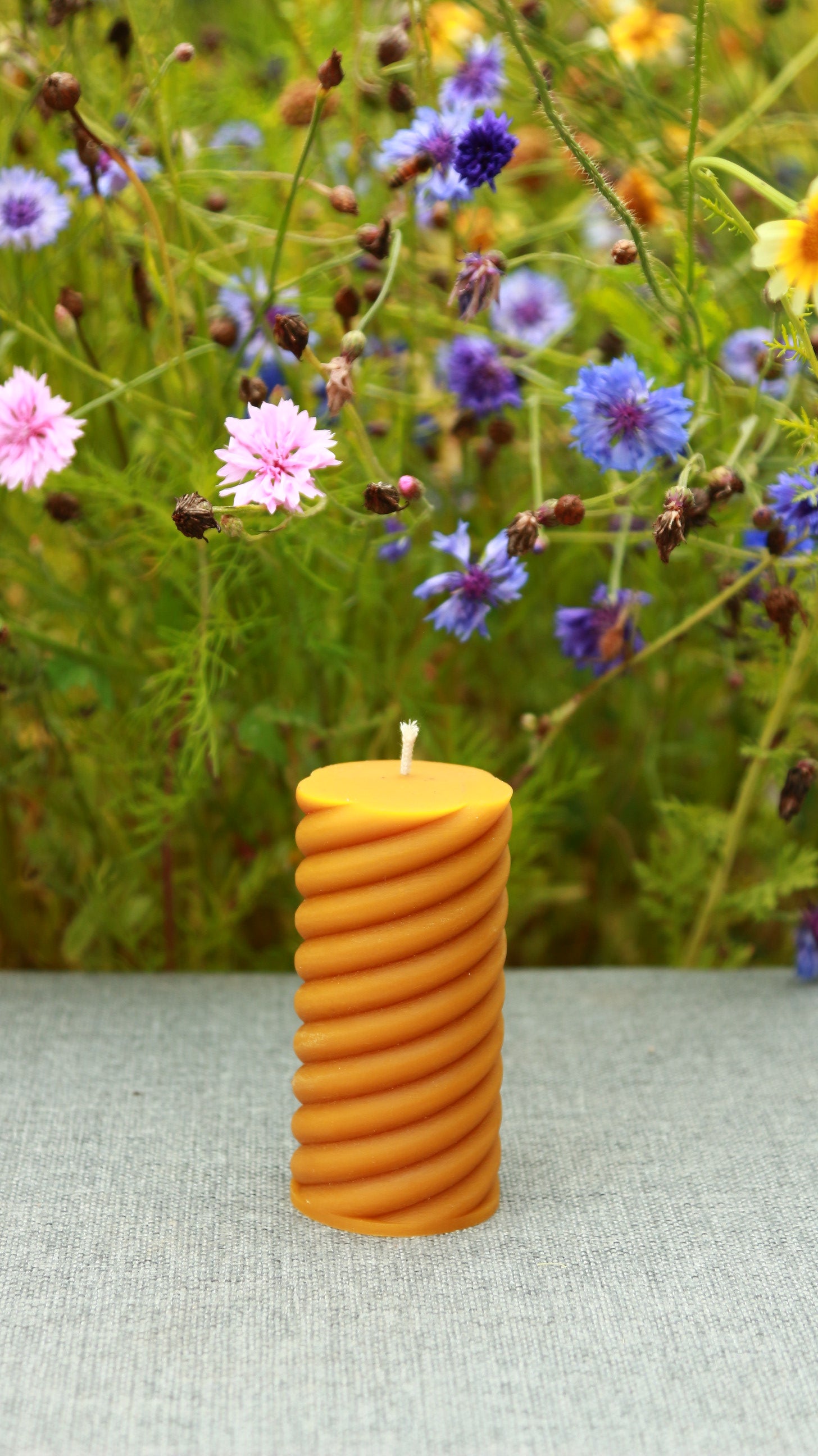 SPIRAL PILLARS 4Candle details:
4 sizes are available

Mold weight: 250 g. size: 5,5"/2,2" (~14 cm high x 5,5cm wide).Size of the finished candle: 5,3 "/1,5" (~13,5 cm high x ~3,5 cSilicone MoldLatvian CandlesLatvian CandlesSPIRAL PILLAR Silicone Candle mould