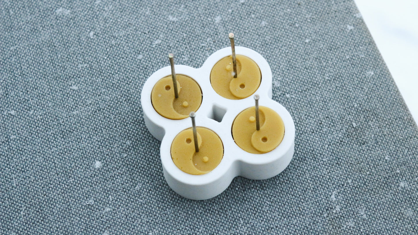 YING YANG TEA LIGHTS 2x2