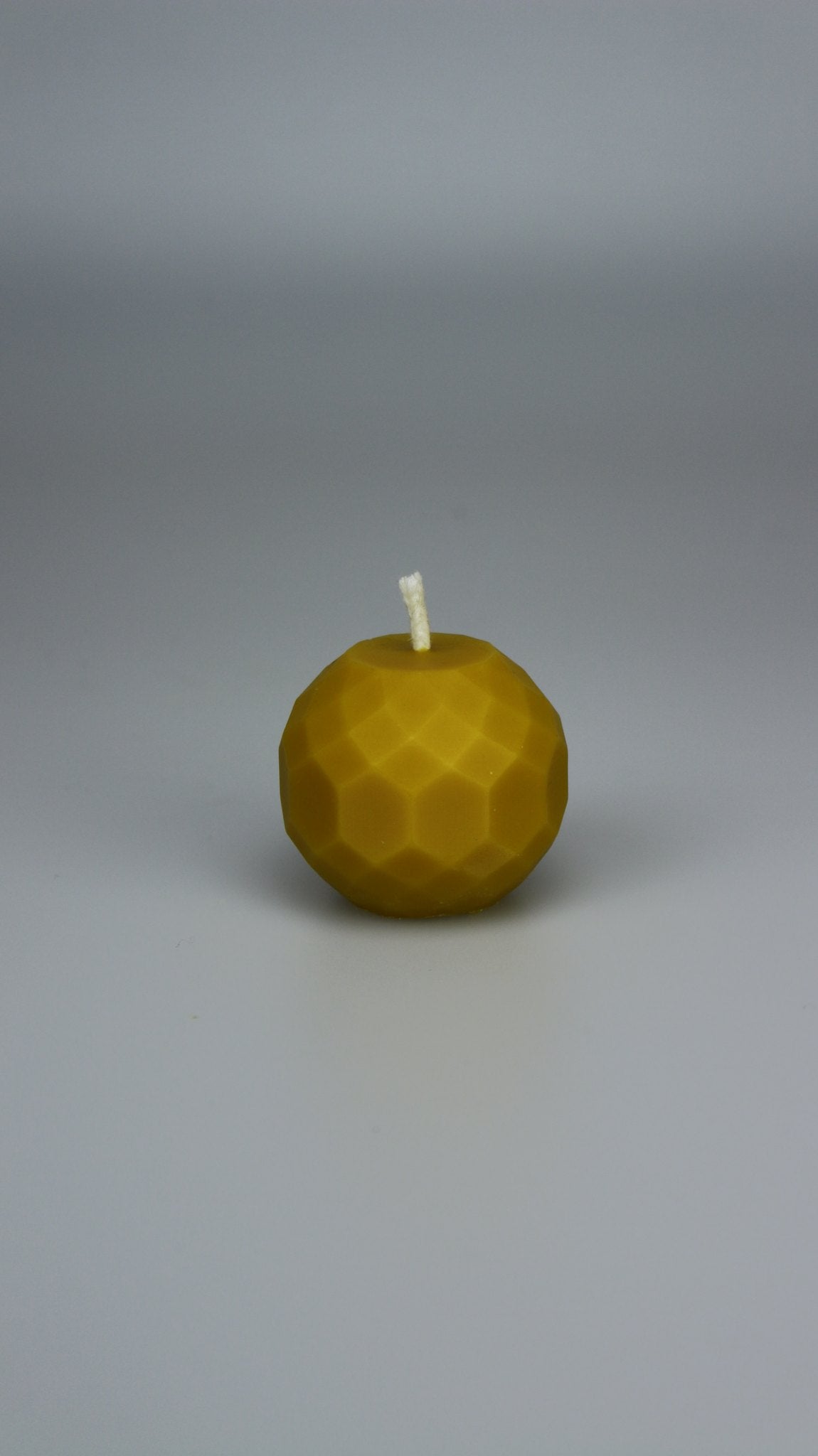 Crystal beeswax candle and silicone mould
