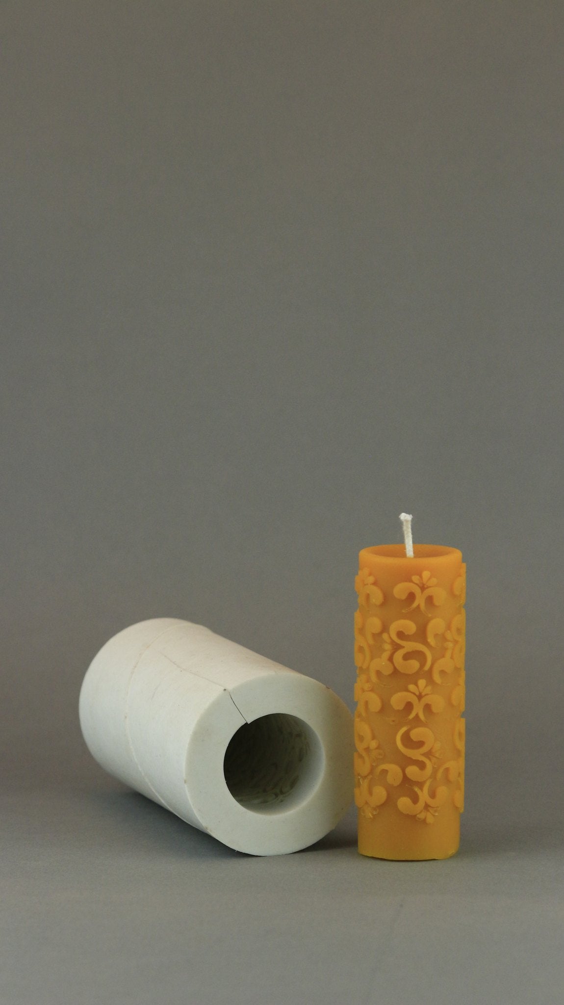 Flowers beeswax candle and silicone mould