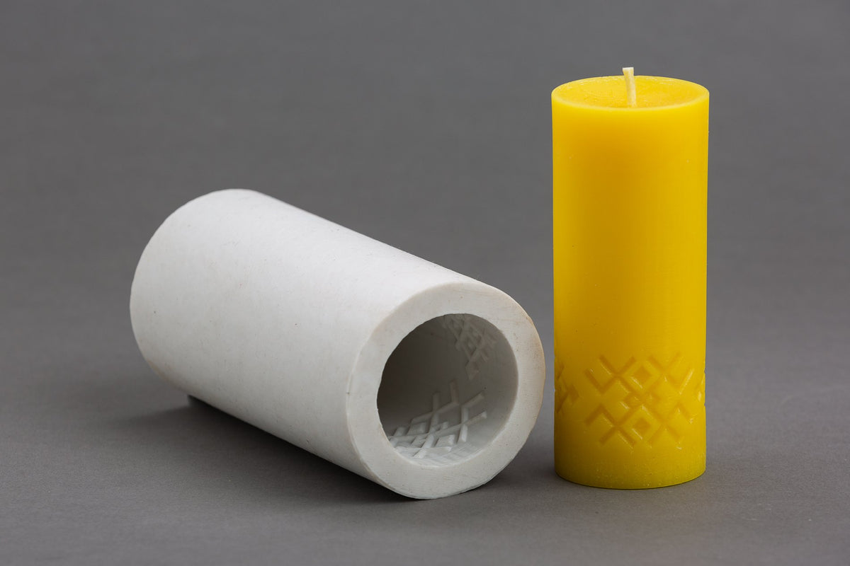 Karelia Motives beeswax candle and silicone mould