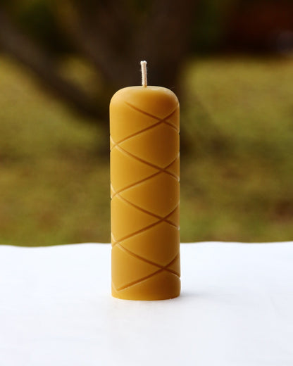 Lonely Bonds beeswax candle and silicone mould