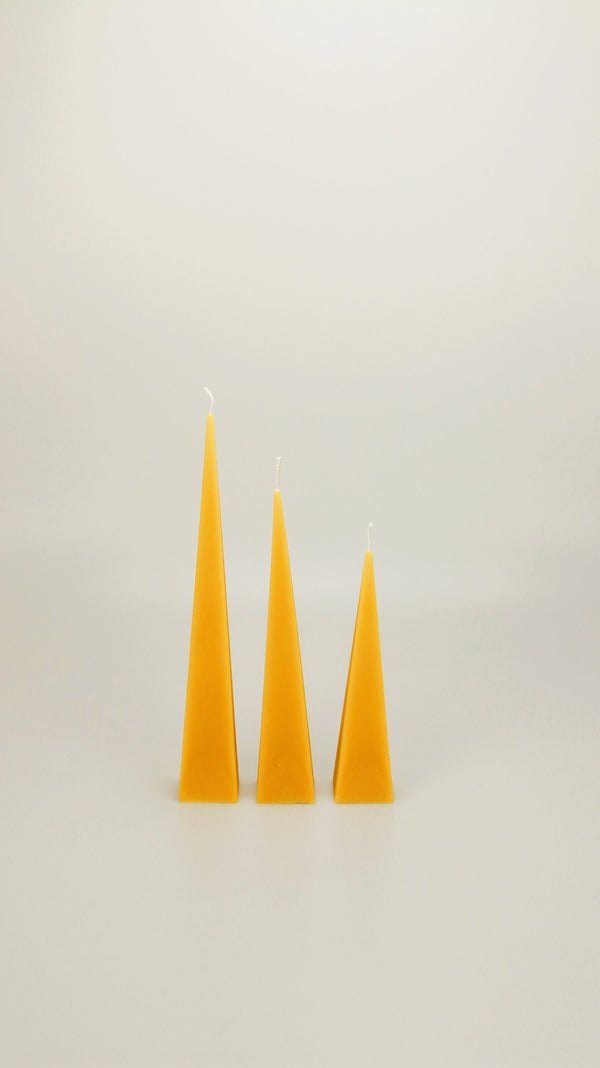 Peak beeswax candle and silicone mould