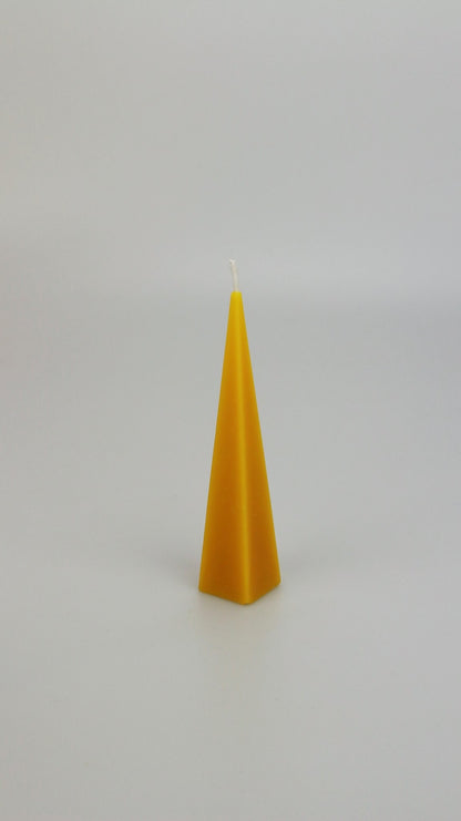 Peak beeswax candle and silicone mould