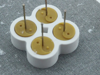 YING YANG TEA LIGHTS 2x2