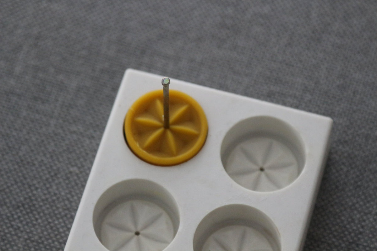 Rose tea light beeswax candle and silicone mould
