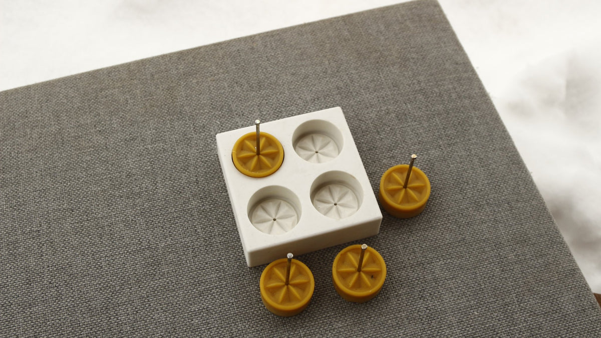 Rose tea light beeswax candle and silicone mould