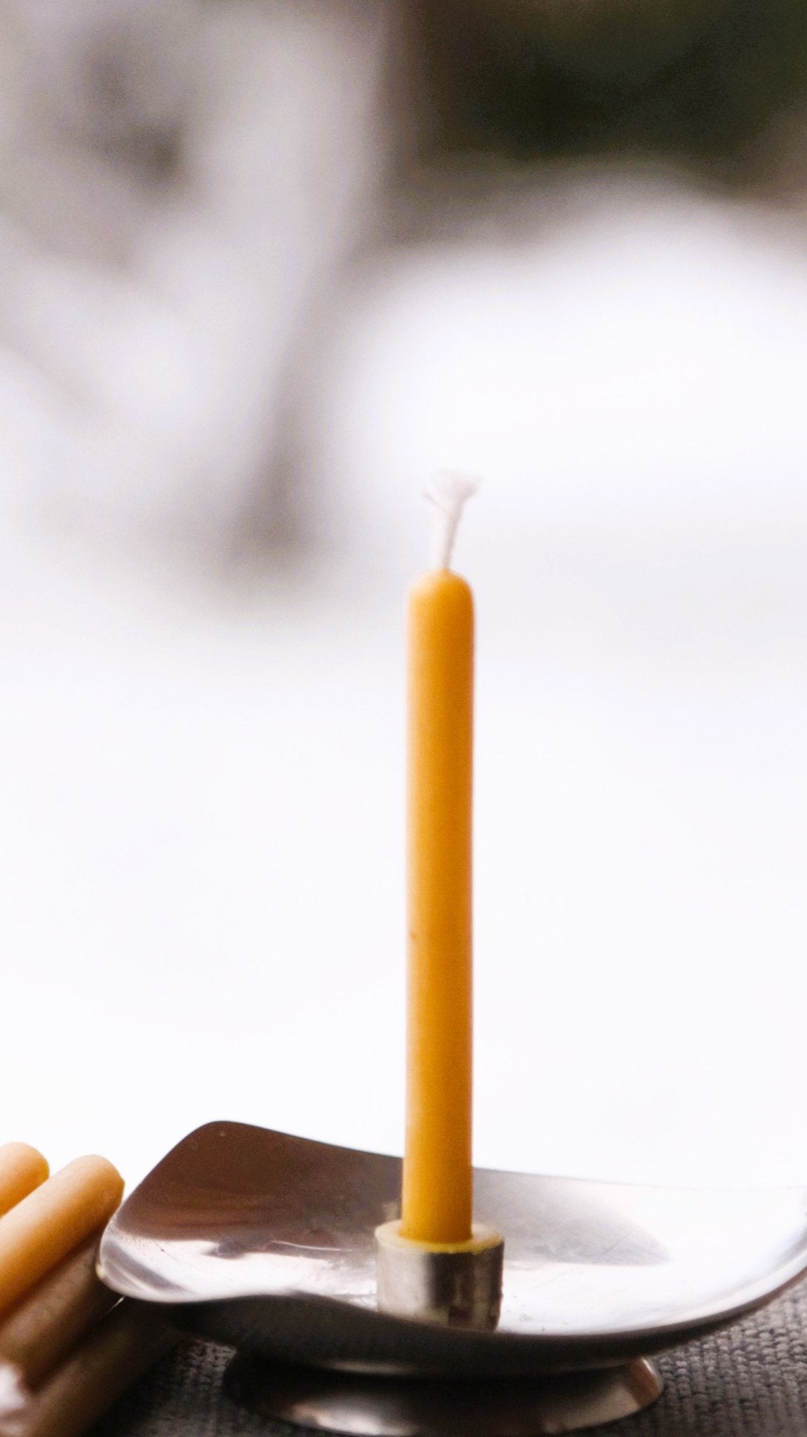 Roundtop Birthday candle beeswax candle and silicone mould