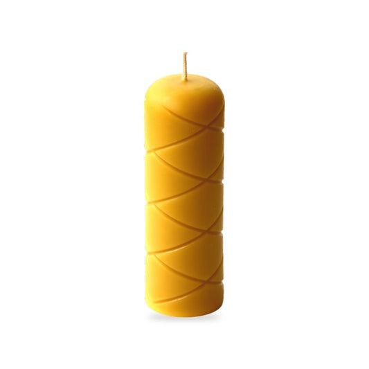 Lonely Bonds beeswax candle, white background studio photo