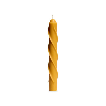 Threaded Daily 20 cm beeswax candle, white background studio photo