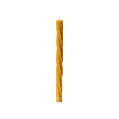 Twisted Daily 29 cm beeswax candle, white background studio photo