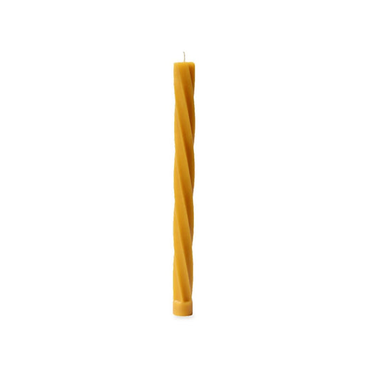 Twisted Daily 29 cm beeswax candle, white background studio photo