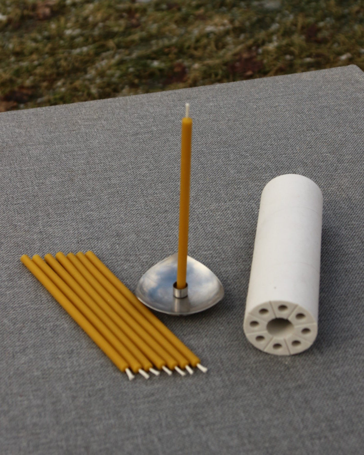 Taper Tiny 18 cm beeswax candle and silicone mould