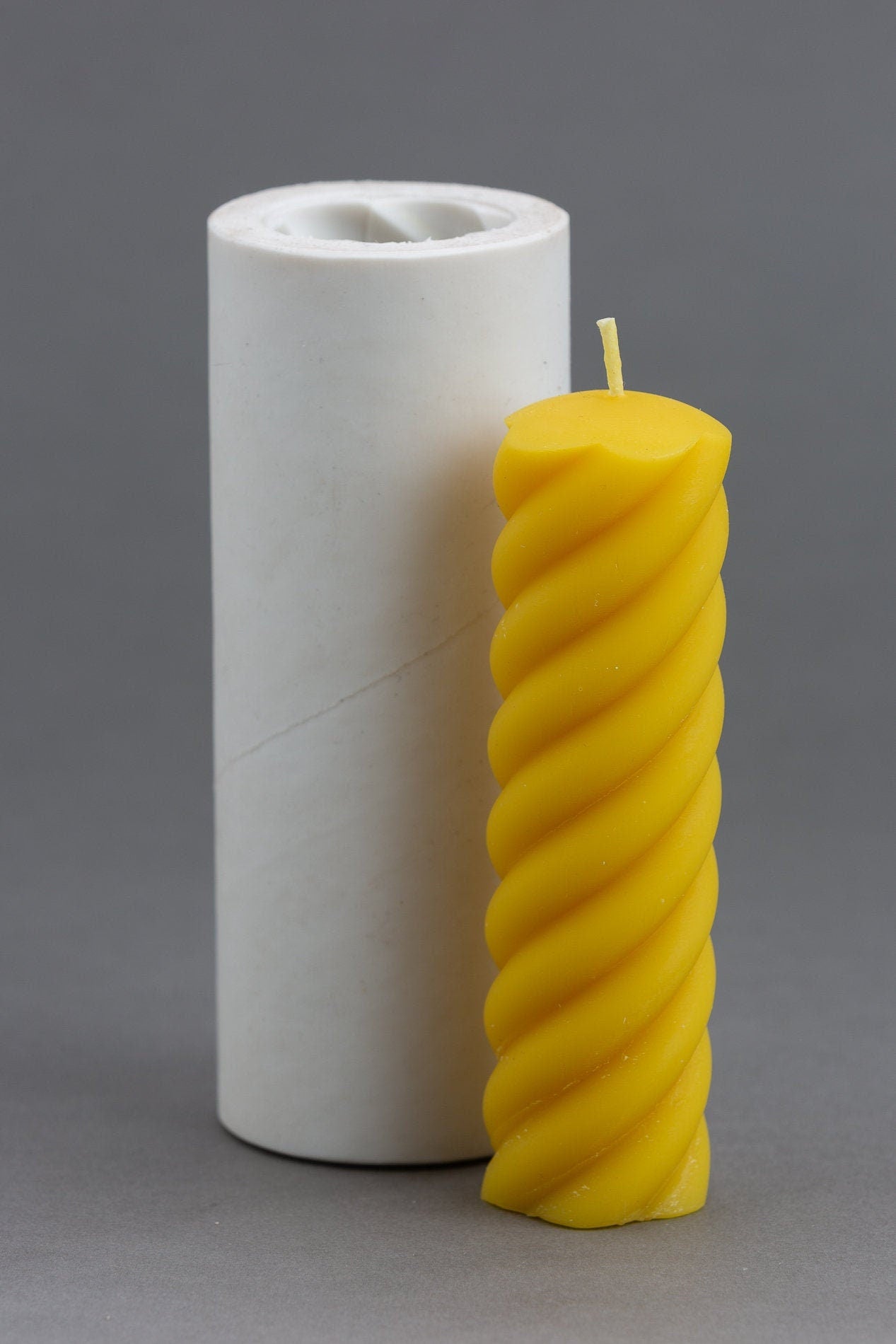 SPIRAL PILLARS 4Candle details:
4 sizes are available

Mold weight: 250 g. size: 5,5"/2,2" (~14 cm high x 5,5cm wide).Size of the finished candle: 5,3 "/1,5" (~13,5 cm high x ~3,5 cSilicone MoldLatvian CandlesLatvian CandlesSPIRAL PILLAR Silicone Candle mould