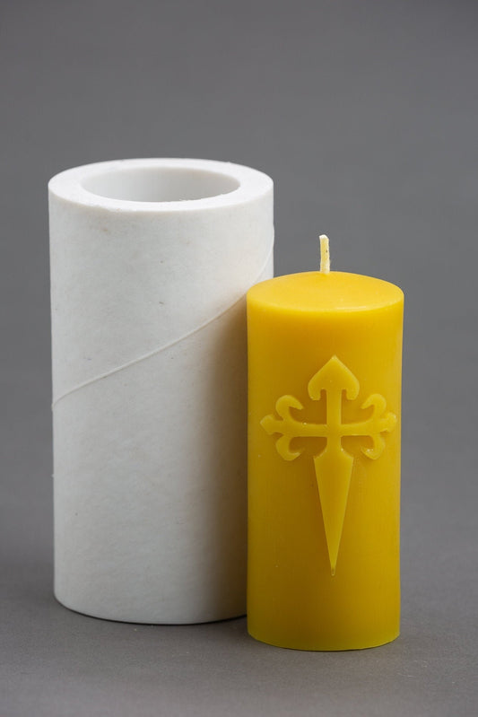 ST JAMES CROSSCandle details:
Finished Candle Size: 4.5" high x 1.8" wide (11.5 cm high x 4.5 cm wide).Finished Candle Weight: 185 g.Silicone MoldLatvian CandlesLatvian CandlesST JAMES CROSS Silicone Candle mould